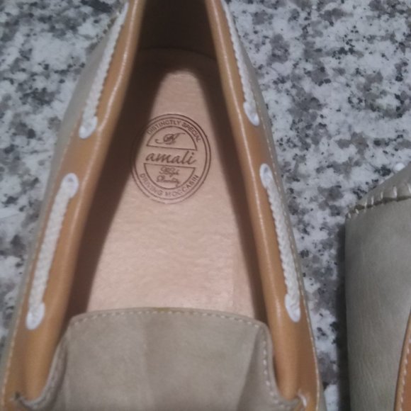 Amali Moccasins